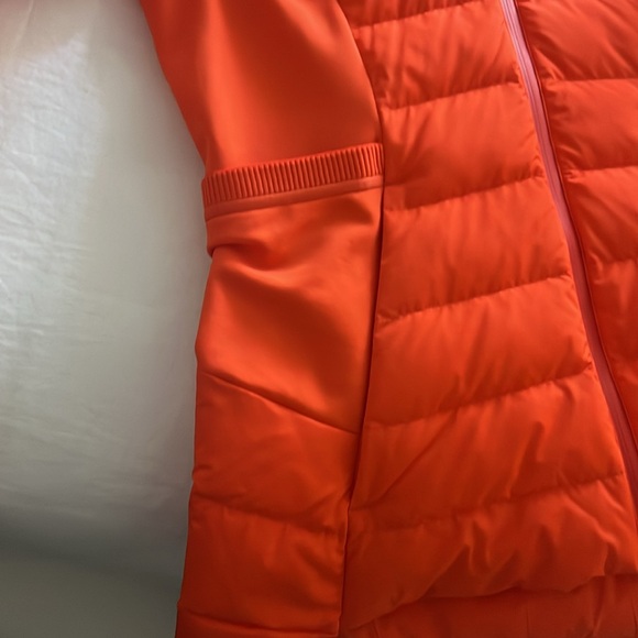 Lululemon jacket - Picture 2 of 3